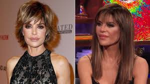 Tuck sides behind the ears for a different style. Lisa Rinna Ditches Her Signature Bob For Longer Locks See The Shocking Hair Transformation Wkyc Com