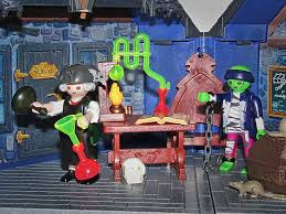 Haunted House Playset