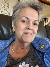 Anon again as it is a present. 🎁 my order came yesterday, my daughter will  love it 😍 Thank you