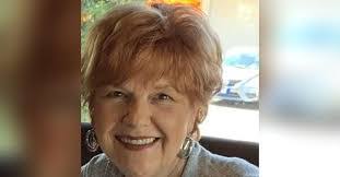 Sandra Easley's Instagram, Twitter & Facebook