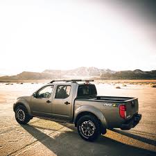 Some popular models include the ford ranger, honda ridgeline, and gmc canyon. Should You Buy A Nissan Frontier Or A Toyota Tacoma For A Good Midsize Truck