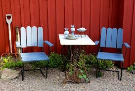 There are many different woods available for garden furniture, with a variety of treatment regimes. Tops Tips For Cleaning Garden Furniture Molly Maid
