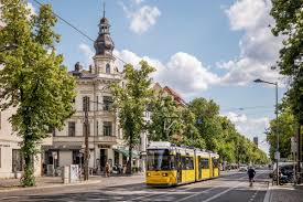 Ab montag den 2.11.2020 müssen wir unser restaurant für unserern normalen betrieb bis vorraussichtlich ende des monats schliessen. Jak Poruszac Sie Po Berlinie Komunikacja Publiczna I Porady Fly4free Pl Tanie Loty I Sposoby Na Tanie Bilety Lotnicze