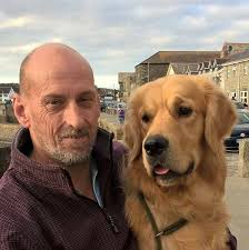 Hi, I have been given some logs which are too big for my small log burner,  what's the easiest way to split them please, thanks