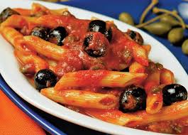 In acest caz reduceti cantitatea de vin pentru a nu dura prea mult formarea sosului. Paste Cu Sos De Rosii Si Masline Retete Practice