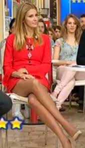 Notizie, foto e video su adriana volpe, tutti gli aggiornamenti il messaggero. Adriana Volpe Parallel Legs Short Legs Legs Women