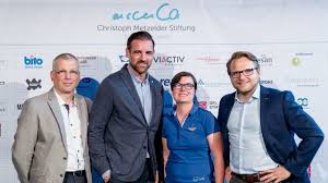 Die verhandlung am amtsgericht düsseldorf soll am 29. Golf Post Leser Spielen Fur Den Guten Zweck Bei Der Christoph Metzelder Stiftung