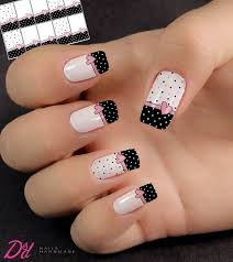 Degradar el color en tus uñas es una preciosa idea para decorarlas y es una forma muy fácil. Peliculas De Unha Decorar As Unhas Nunca Foi Tao Facil De Decorar Facil Foi Nunc Unas Decoradas Con Esmaltes Manicura De Unas Manicura Para Unas Cortas