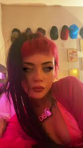 Scarlet Luna (@deadgirlscarlett94)