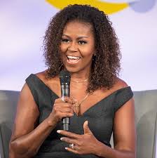 Best curly hair ccs women can rock in the sims 4 (all free) by coleen ramos this post may contain affiliate links. Michelle Obama Rocks Curly Hair In Selfie With Her Close Friends Hollywood Life