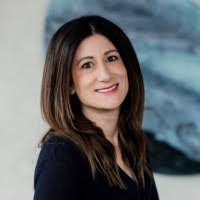 Tess Cunningham's Instagram, Twitter & Facebook