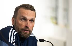 Åker jorden runt med DIF: ”Varit på 600 platser runt om i världen”