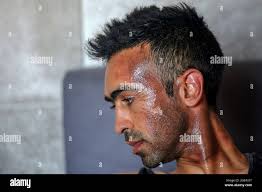 Tank explosion -Fotos und -Bildmaterial in hoher Auflösung