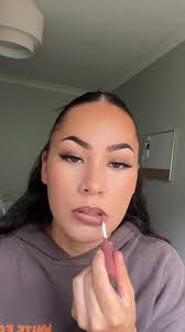 How to Line Your Lips Perfectly for a Snatched Look