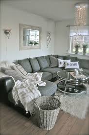 Dekoration Weisse Und Graue Raume In 2020 Grey Sofa Living Room Gray Sofa Living Living Room Sofa