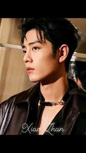 Xiao Zhan: Estilo, Talento y Proyectos Recientes