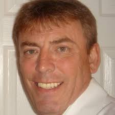 Derek Muir (@muir_derek)