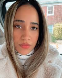 Rosie Santana • Certified Mindset & Transformation Coach (@iamrosiesantana)  • Instagram photos and videos