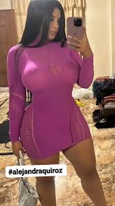 @alejandraqequads video Tweet