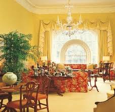 Debbie Jacobs Interior Design For The First Families White House Interior White House Usa White House Tour