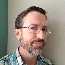 Larry Molder's Instagram, Twitter & Facebook