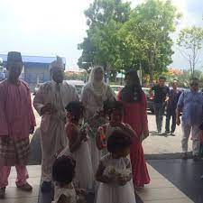 Tapak yang dipilih berhampiran kawasan majoriti penduduk islam seksyen 23 maka bantahan besaran telah berlaku. Photos At Dewan Mbsa Seksyen 23 Event Space In Shah Alam