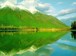 Yes, you're stuck behind your computer but that spectacular mountain scene on your screen reminds you that you will soon be out in nature, breathing fresh air and watching the sunlight filter through the trees. Best 52 Nature Wallpaper On Hipwallpaper Beautiful Nature Wallpaper Awesome Nature Wallpapers And Pretty Nature Wallpaper