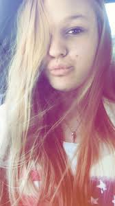 Nevaeh Schmidt (@nevaehbluerose)