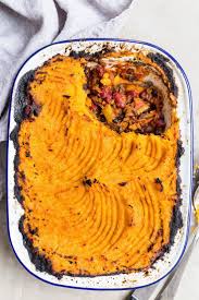 Sweet Potato Black Bean Shepherds Pie Recipe Deliciously Ella Recipe Recipes Vegan Dishes Sweet Potato Black Beans