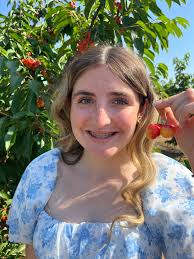 Fresh cherry season is in full swing! Orchard branches are heavy with  Rainiers and here at our Prosser, WA headquarters, our team is transforming  this year's excellent crop into the Chukar treats