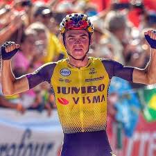 Behind them is a group featuring wout van aert, alejandro valverde, sepp kuss, michael woods, vincenzo nibali and davide gaudu. Cycling Cyclisme Su Instagram Vuelta A Espana World Tour Stage 15 Classement 1 Sepp Kuss Jumbo Visma 2 Ruben Guerreiro Katusha Alpecin