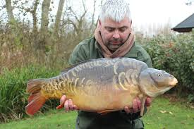 Katie Blake's 34lb Mirror 'Houdini' is a real surprise!