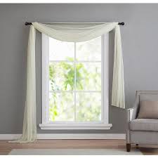 Find your new favorite country curtains, primitive curtains, and farmhouse curtains with our selection of styles that include: 6 Window Valance Styles That Look Great In Any Living Room Overstock Com