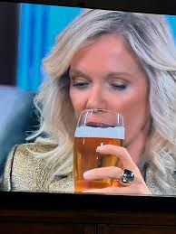 Since Scott Clifton doesn't seem to be having much storyline