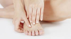 Vieles im bereich unserer wurzeln ist vorherbestimmt und wird ins leben mitgebracht. Burning Feet Syndrom Das Hilft Gegen Brennende Fusse
