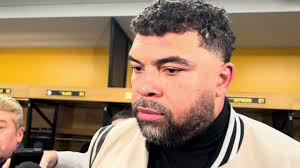 Cam Heyward says Josh Allen kneed him in the stomach