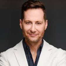 How much do you love Middle-earth? A ton? How about a literal ton of elven  architecture and orc baddies dropped into West Hollywood as part of Prime  Video & Amazon MGM Studios "