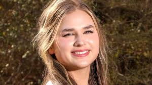 Columbus High to retire jerseys of Loretta Cobb, Dan Kirkland