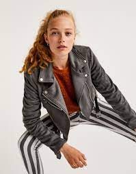 Blusao Biker Camurcina Blusoes Casacos E Blusoes Vestuario Mulher Pull Bear Portugal Leather Outfit Faux Suede Biker Jacket Jackets