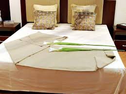Besides that, you spend many hours sleeping in this room. Feng Shui Tips For Decorating The Bedroom Dig This Design