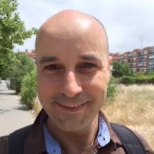 David Hdez Guerrero (@dhguerrero)