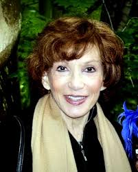 Barbara Barsky's Instagram, Twitter & Facebook