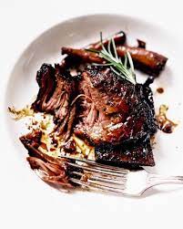 Slow Roasted Beef With Rosemary No Recipe So Will Have To Wing It Recipes Cooking Recipes Wine Recipes