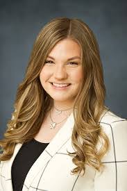 Alexis Conrad's Instagram, Twitter & Facebook