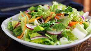 Ditambah lagi, cita rasanya yang segar dengan saus thausand island serta nutrisinya yang tinggi membuat salad sayur cocok dijadikan menu dietmu setiap hari. Tips Membuat Salad Sayuran Agar Terasa Lebih Nikmat Dan Segar Kumparan Com