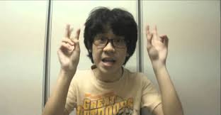 Amos yee is a 21 year old singaporean activist. De Avanzada Singapur Libera A Amos Yee Napa Imagen Inapropiada Para El Trabajo