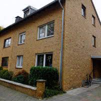 Der aktuelle durchschnittliche quadratmeterpreis für eine wohnung in viersen liegt bei 7,76 €/m². Christa M Heyer Immobilien Bruggen Kreis Viersen