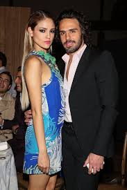 Her mother is a yesteryear mexican model. Eiza Gonzalez Biography Model Relationship Affair Boyfriend Klay Thompson Dating Married Salary Earnings Net Worth Age Height Family