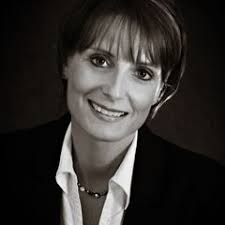 Pauline Mccartney's Instagram, Twitter & Facebook