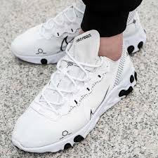 This time around the nylon ripstop upper is done in a pure black color complete with silver hits on the eyestays and heel. Nike React Element 55 Cu3009 100 96 00 Sneaker Peeker